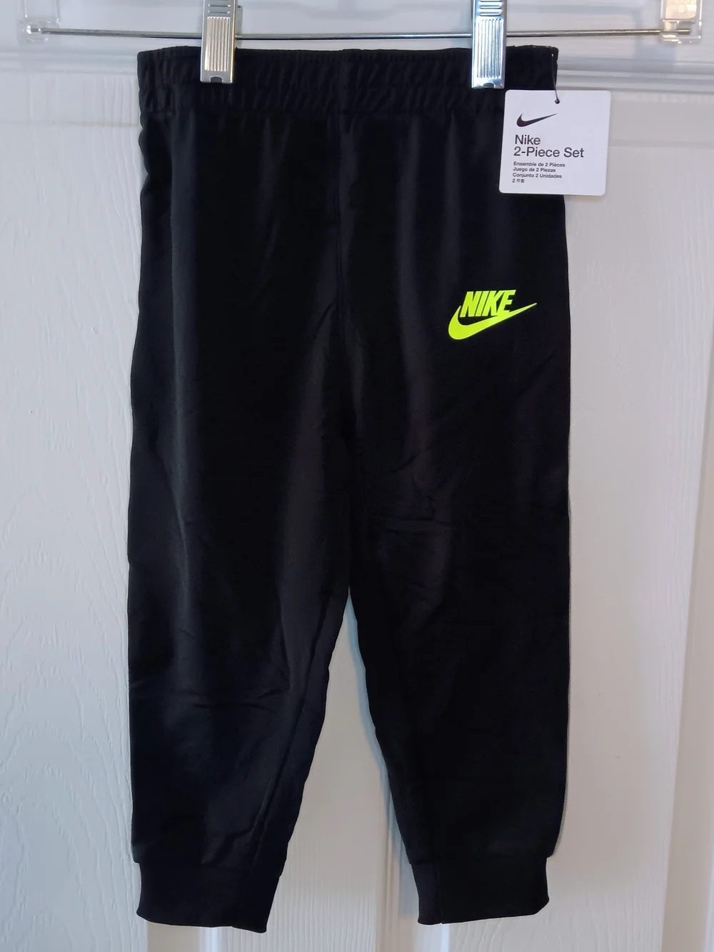 Nike NWT Toddler Track Jacket & Pants Set